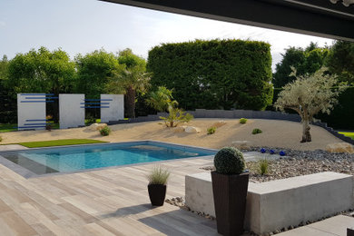 Cette image montre une terrasse.