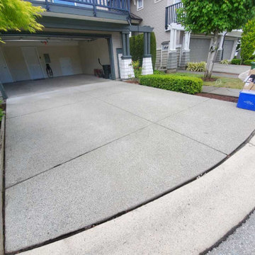 Power Washing Pressure Washing Drive Way Garage Padio Balcony Townhouse Move-out