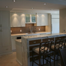 Cabinet crown photos for 604 Storer