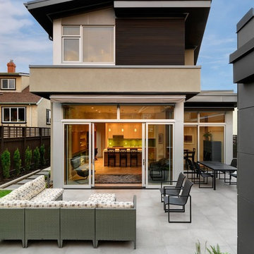Oak Bay Residence