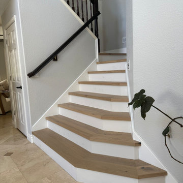 AFTER: CUSTOM OAK STAIRCASE