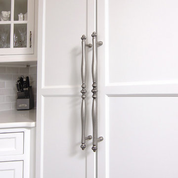 Transitional White Kitchen
