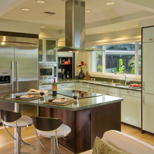 Kitchen Hood Look