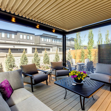 Calgary West StruXure Adjustable Pergola with Phantom Motorized Screens