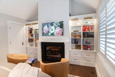 Inspiration for a timeless master vaulted ceiling bedroom remodel in Detroit