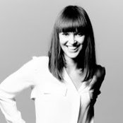 Esther Rulli's photo