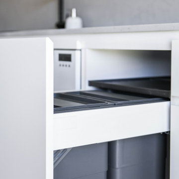 Pull out integrated bin drawer