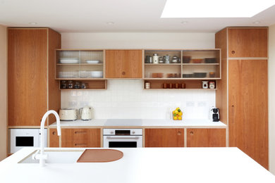 Inspiration for a midcentury kitchen in London.