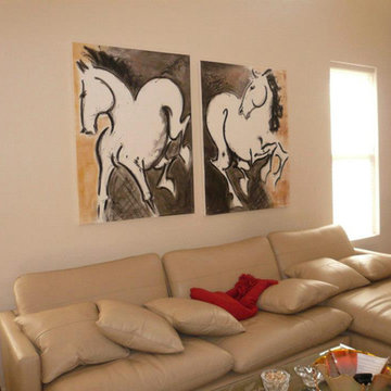 Contemporary Horse Paintings on the Walls