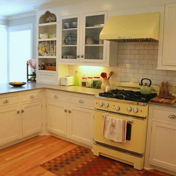 Mid-Century Cottage