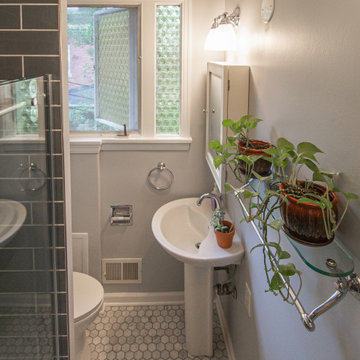 Urban Bath with pedestal sink combined with industrial slider