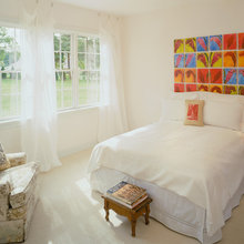 Lolo Bedroom