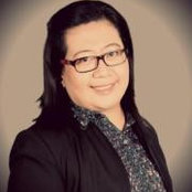 Ririen Hendrarini Suryaningtiyass foto