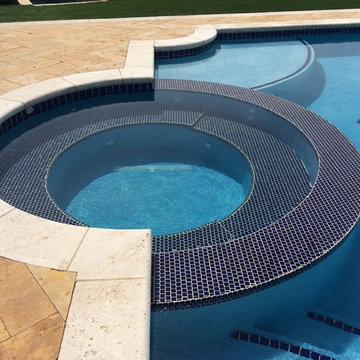 VANISHING EDGE POOL