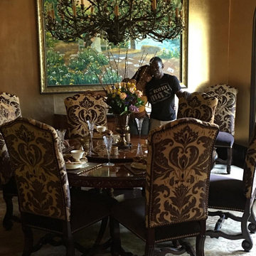 STRANGES DINNING