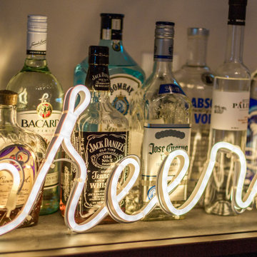Transitional Townhouse: Home Bar