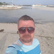 Robert hall's photo