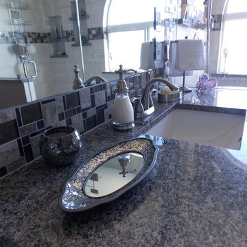 Finding Your Niche- Master Bathroom Remodel