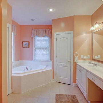 5208 Holly Forest Drive