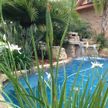 Outdoor Living: Pools