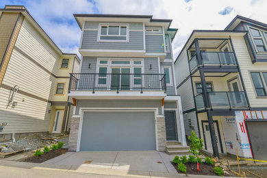 Inspiration for a craftsman exterior home remodel in Vancouver