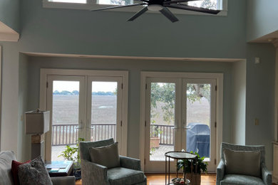 Example of a living room design in Other