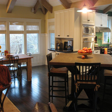 An Artitistic Chilmark Compound