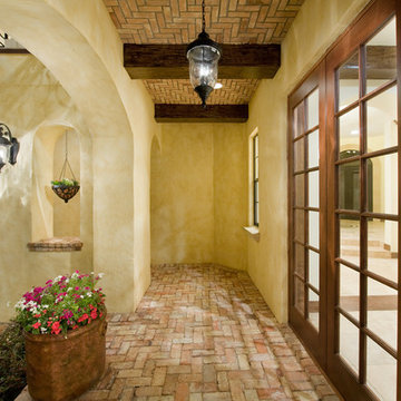 Carriage House VX 3-Light Outdoor Hanging Lan