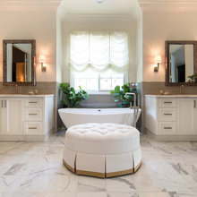 Bath tub
