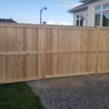30' White Cedar Fencing with Double Gates