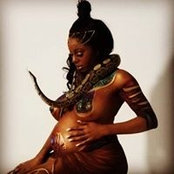 Danielle Clemons's photo