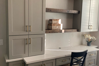 Home office photo in Other