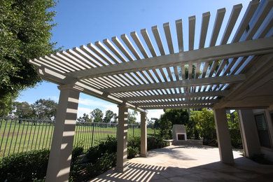 Inspiration for a patio remodel in Los Angeles