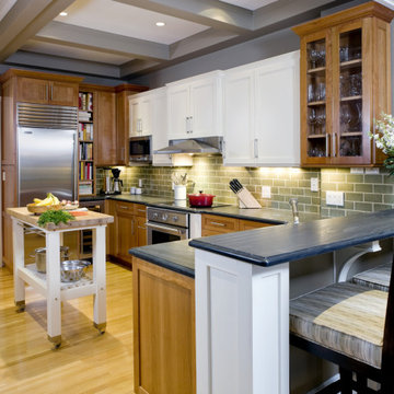 Zephyr Pyramid Under-Cabinet