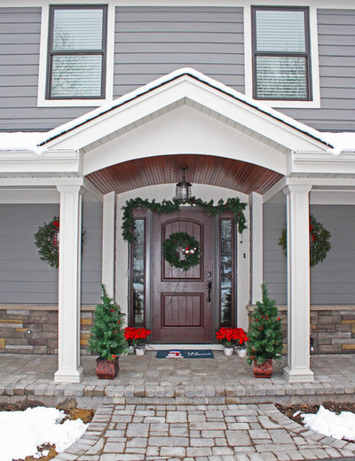 Traditional Entry by Erdmann Exteriors & Construction