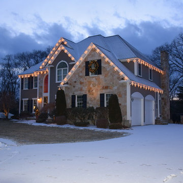 Holiday Lighting - Lynnfield