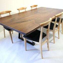07.17 Dining Table - Products