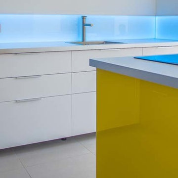LED Illuminated Kitchen Glass Back Splash