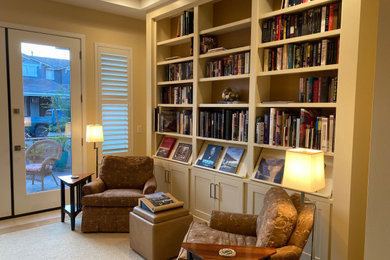 Example of a mid-sized trendy home office library design in Phoenix