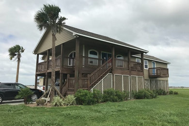 Beach style exterior home photo in Houston