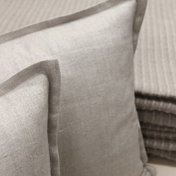 Heirloom Bedding - Decorative Pillows