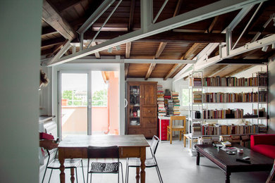 Esempio di una sala da pranzo design