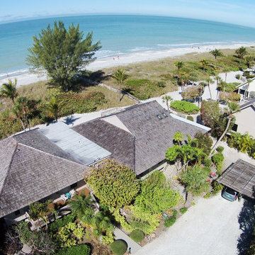 Secluded Villa Just Steps From the Ocean!