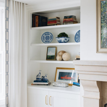 Bright London Townhouse Meets Downtown Lake Forest