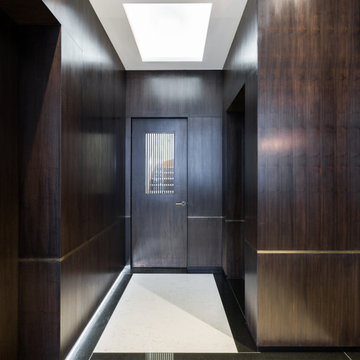 Portland Place, Entrance Lobby