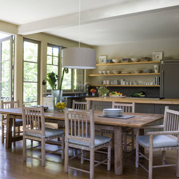 Shingle Style Casual