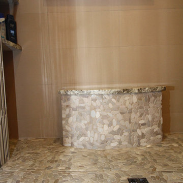 Double Shower with Shower Bench
