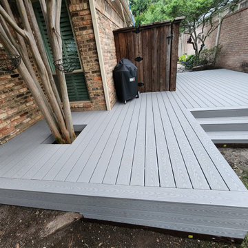 North Dallas Degas Ln. Composite Deck