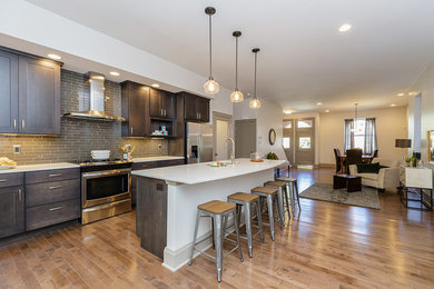 Inspiration for a contemporary home design remodel in St Louis