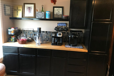 Example of a country kitchen design in Denver